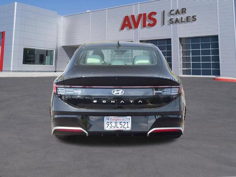 Used 2025 Hyundai Sonata SEL FWD image 7