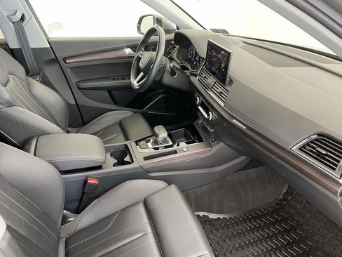 Certified 2024 Audi Q5 2.0T Premium Plus w/ Premium Plus Package image 17