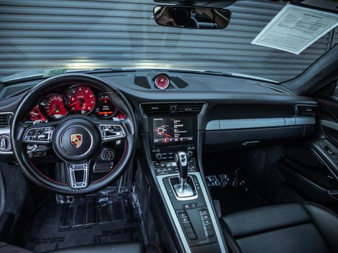 Certified 2019 Porsche 911 Carrera GTS image 12