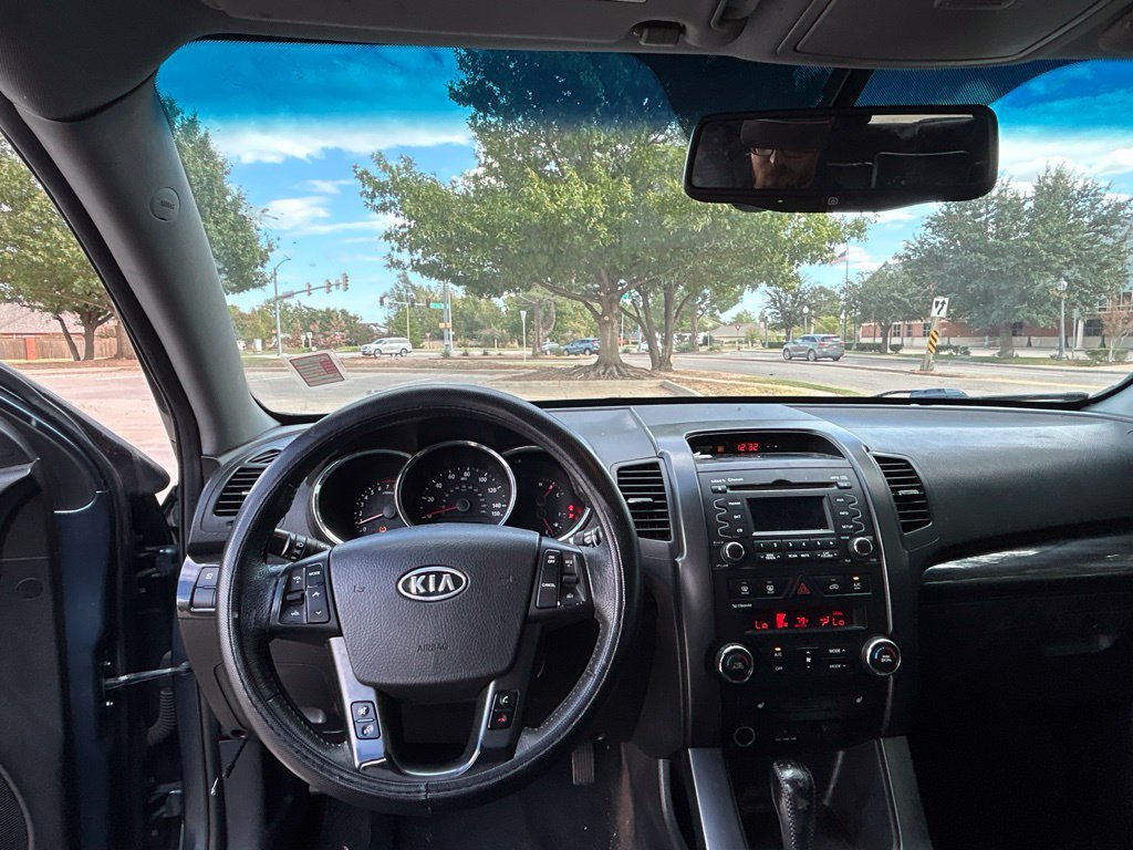 Used 2011 Kia Sorento EX w/ Premium Pkg FWD image 19
