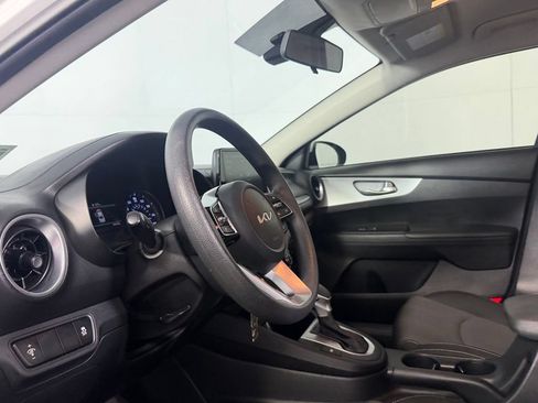 Used 2023 Kia Forte LXS FWD image 23