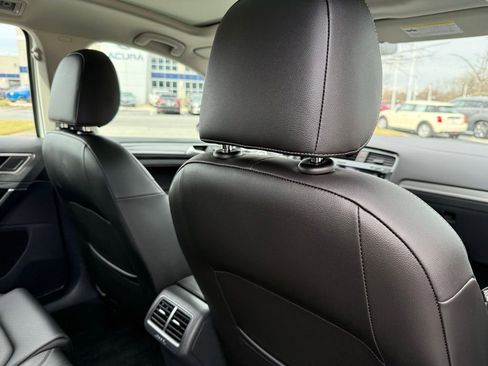 Used 2019 Volkswagen Golf Alltrack SEL image 52