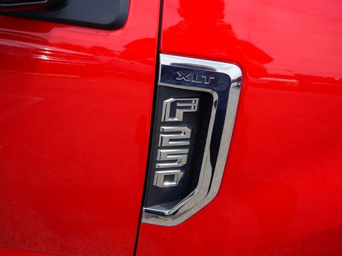 Used 2022 Ford F250 XLT RWD image 10