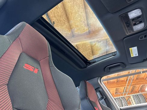 Used 2020 Honda Civic Si image 14