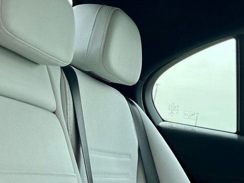 Certified 2023 Mercedes-Benz C 300 4MATIC Sedan image 19