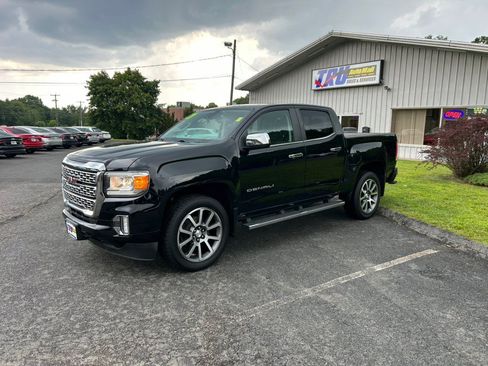 Used 2021 GMC Canyon Denali AWD/4WD image 2