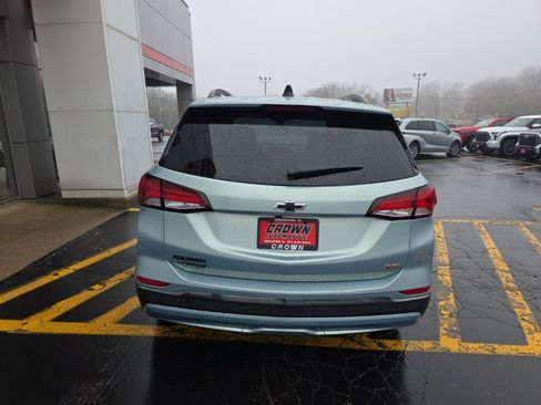 Used 2022 Chevrolet Equinox RS w/ LPO, Floor Liner Package image 4