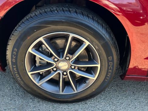 Used 2017 Dodge Grand Caravan SXT FWD image 43