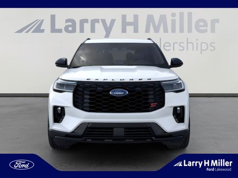 New 2025 Ford Explorer ST w/ Sun And Sound Package image 6