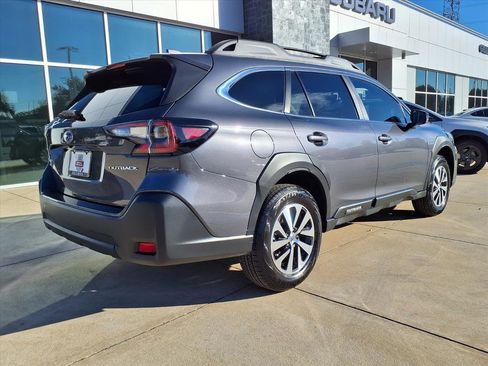 Certified 2025 Subaru Outback Premium image 24