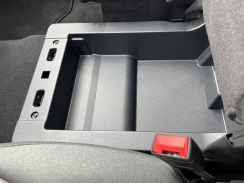 New 2026 Ford F250 XLT w/ XLT Premium Package image 40