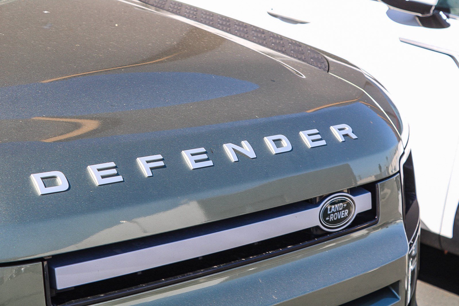 Used 2023 Land Rover Defender 110 S AWD/4WD image 6