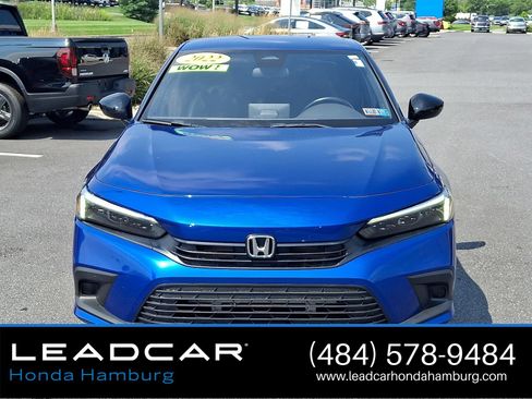 Used 2022 Honda Civic Sport image 2