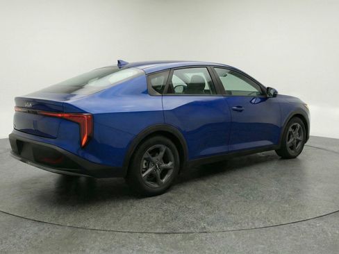 Used 2025 Kia K4 FWD image 9
