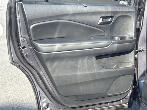 Used 2021 Honda Pilot Special Edition image 20