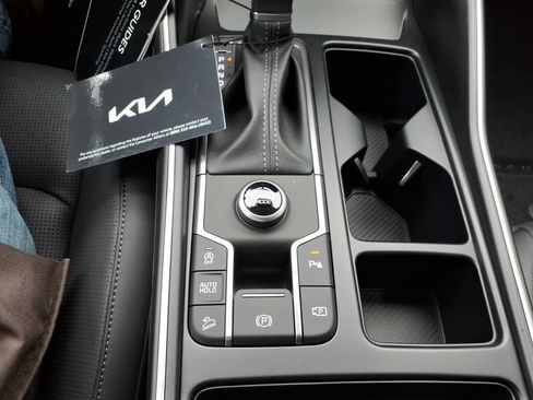 New 2026 Kia Sorento S FWD image 14