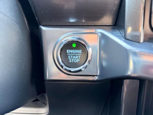 Used 2023 Ford F150 Lariat w/ Equipment Group 502A High image 15