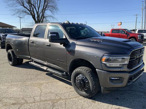Used 2024 RAM 3500 Laramie w/ Night Edition image 2