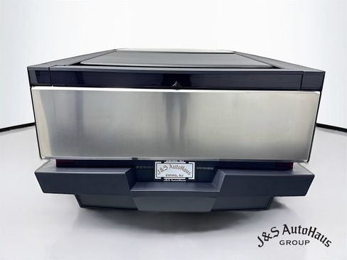 Used 2026 Tesla Cybertruck AWD Crew Cab image 6