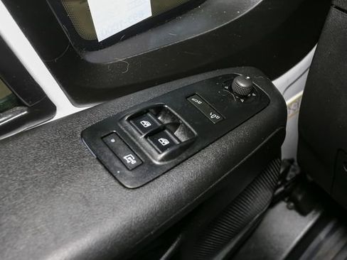 Used 2025 RAM ProMaster 3500 w/ Convenience Group FWD image 32