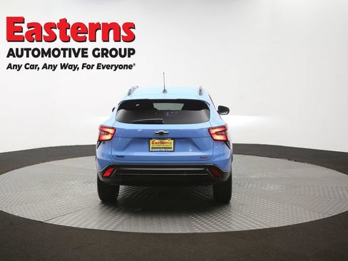 Used 2024 Chevrolet Trax RS w/ Driver Confidence Package FWD image 36