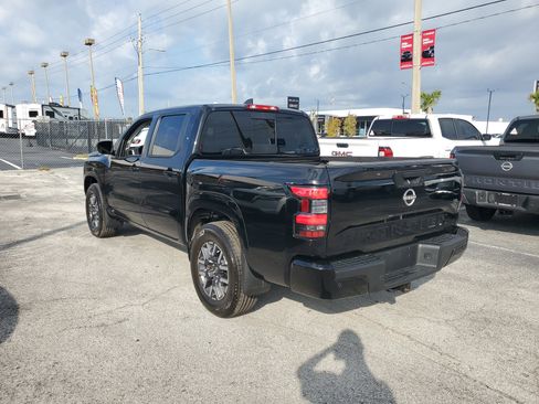 Certified 2024 Nissan Frontier SL w/ Technology Package image 6