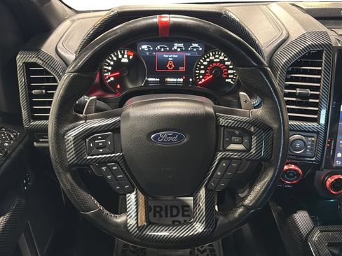 Used 2019 Ford F150 Raptor w/ Equipment Group 802A Luxury AWD/4WD image 17