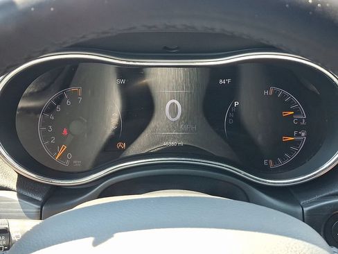Used 2020 Jeep Grand Cherokee Limited AWD/4WD image 21