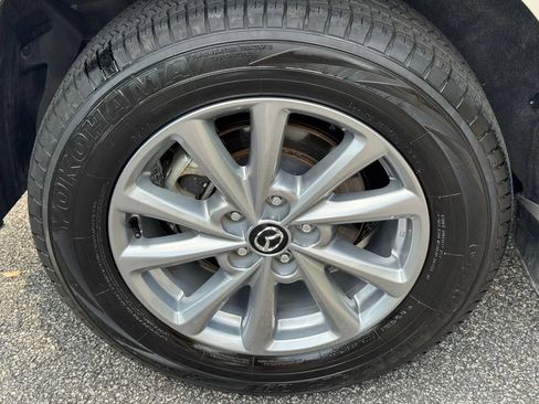 Used 2025 MAZDA CX-5 AWD 2.5 S w/ Preferred Package image 17