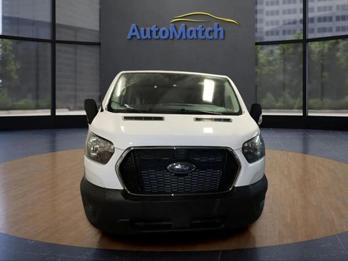 Used 2025 Ford Transit 350 XLT image 3