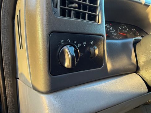 Used 2004 Ford F250 4x4 SuperCab Super Duty image 18