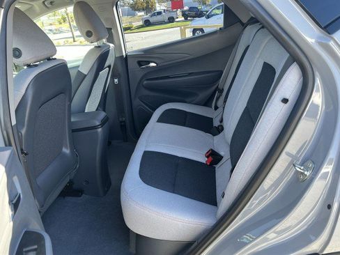 Used 2021 Chevrolet Bolt LT image 24