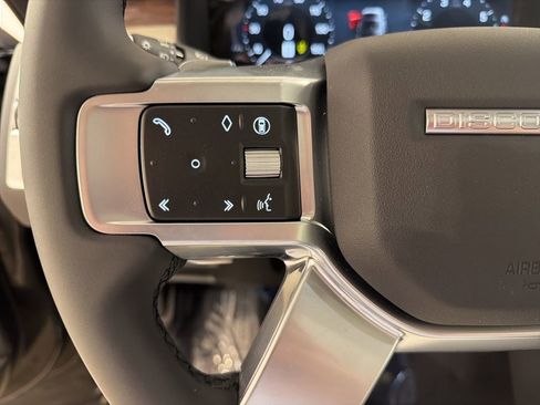 New 2026 Land Rover Discovery Dynamic SE AWD/4WD image 12