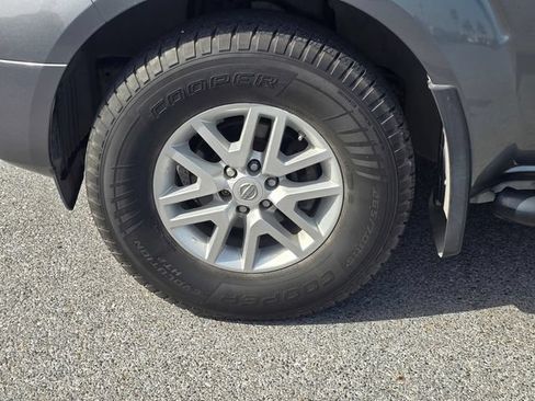 Used 2017 Nissan Frontier SV RWD image 10