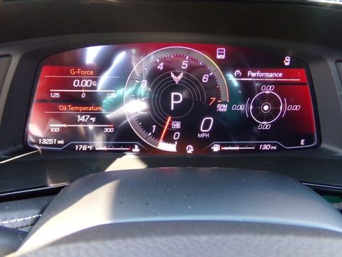 Used 2023 Chevrolet Corvette Stingray Preferred Cpe w/ Z51 Performance Package RWD image 23