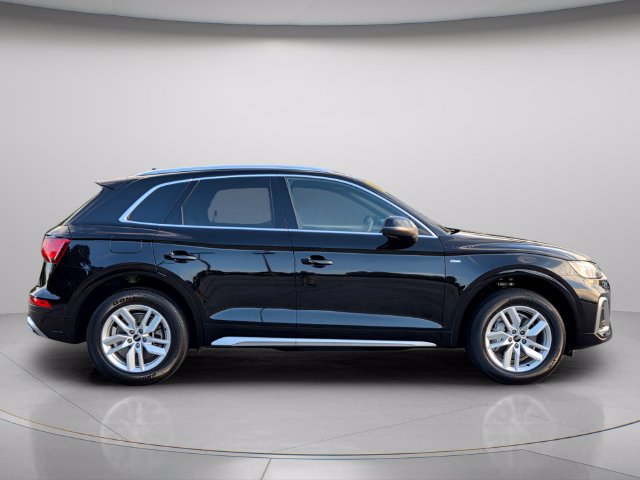 Used 2023 Audi Q5 2.0T Premium w/ Convenience Package AWD/4WD image 8