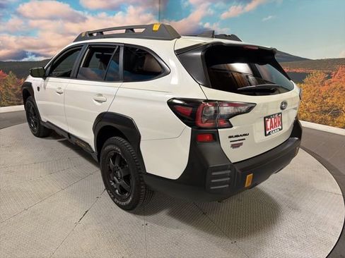 Used 2023 Subaru Outback Wilderness AWD/4WD image 9