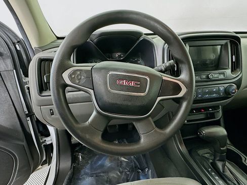 Used 2019 GMC Canyon 2WD Crew Cab w/ Convenience Package image 16