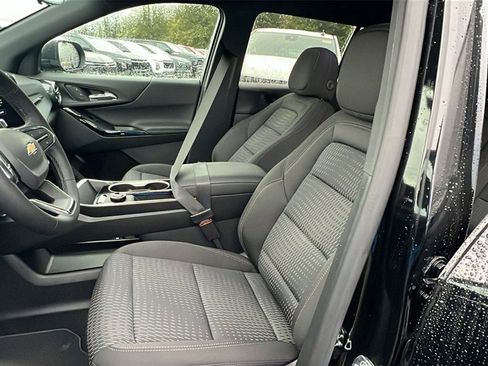 New 2026 Chevrolet Equinox LT w/ Safety and Technology Package image 14