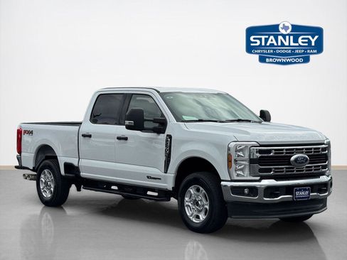 Used 2025 Ford F250 XLT w/ FX4 Off-Road Package AWD/4WD image 1