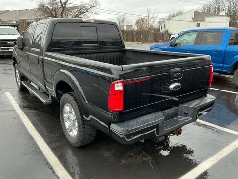 Used 2016 Ford F250 Lariat w/ Lariat Ultimate Package image 5