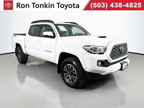 Certified 2022 Toyota Tacoma TRD Sport image 1