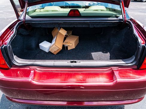 Used 2002 Lincoln LS RWD image 29