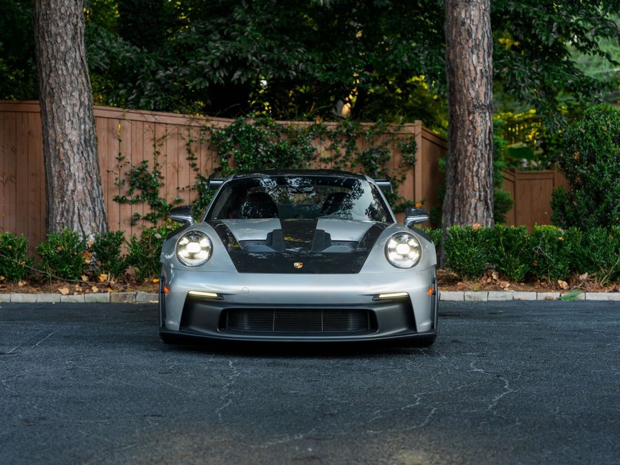 Used 2025 Porsche 911 GT3 RS RWD image 3