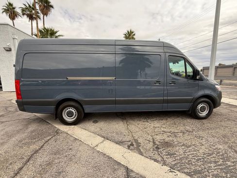 Used 2019 Mercedes-Benz Sprinter 170 image 6