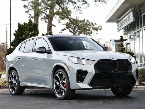 New 2026 BMW X2 xDrive28i w/ Technology Package image 1