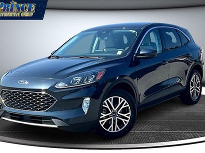 Used 2022 Ford Escape SEL w/ Technology Package