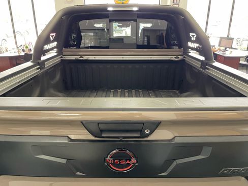 Used 2023 Nissan Titan PRO-4X w/ Pro-4x Convenience Package AWD/4WD image 35