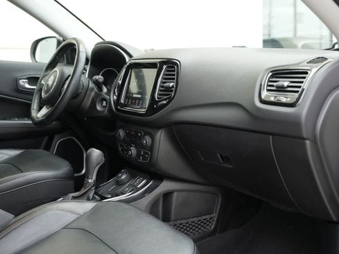 Used 2020 Jeep Compass Limited AWD/4WD image 21