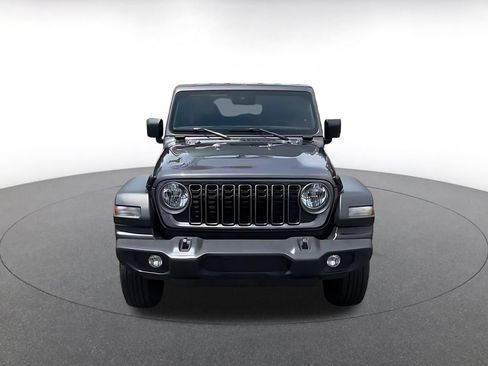 Used 2025 Jeep Wrangler Unlimited Sport AWD/4WD image 4